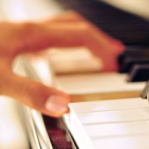 天天摸天天澡在线视频
